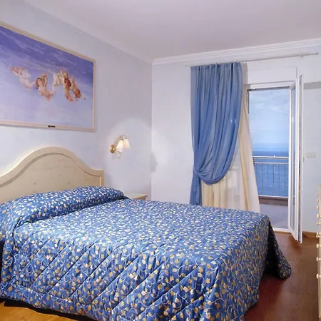 Skiper Apartments & Golf Resort Savudrija Exterior photo